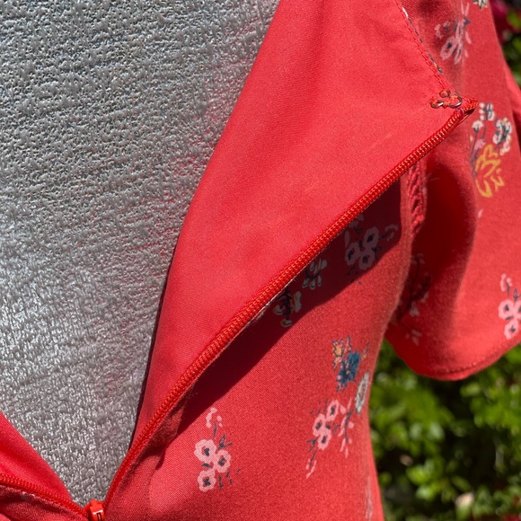 MODCLOTH whimsical wildflower short sleeve shift dress, floral - Picture 9 of 12